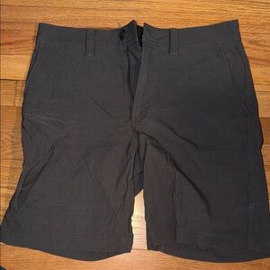Men’s Hybrid prAna Green Shorts Size: 32”x9”